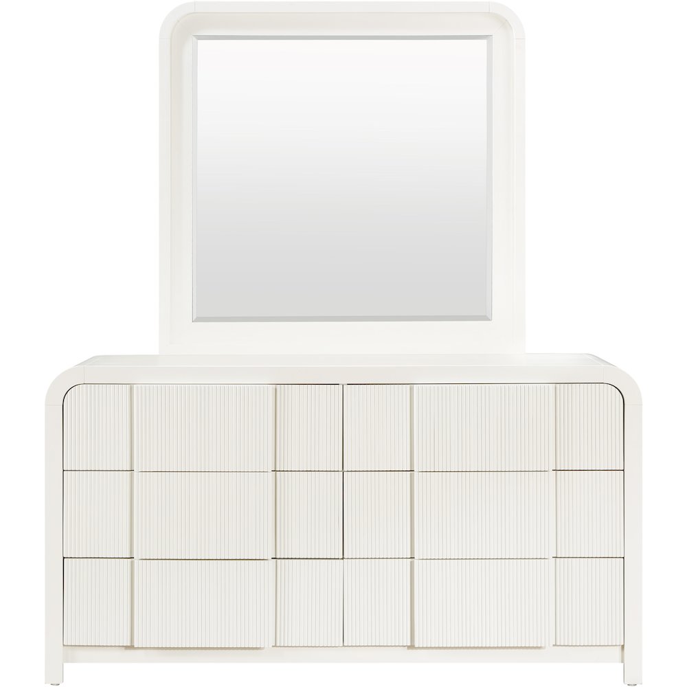 Fluted Cream Dresser. Picture 4