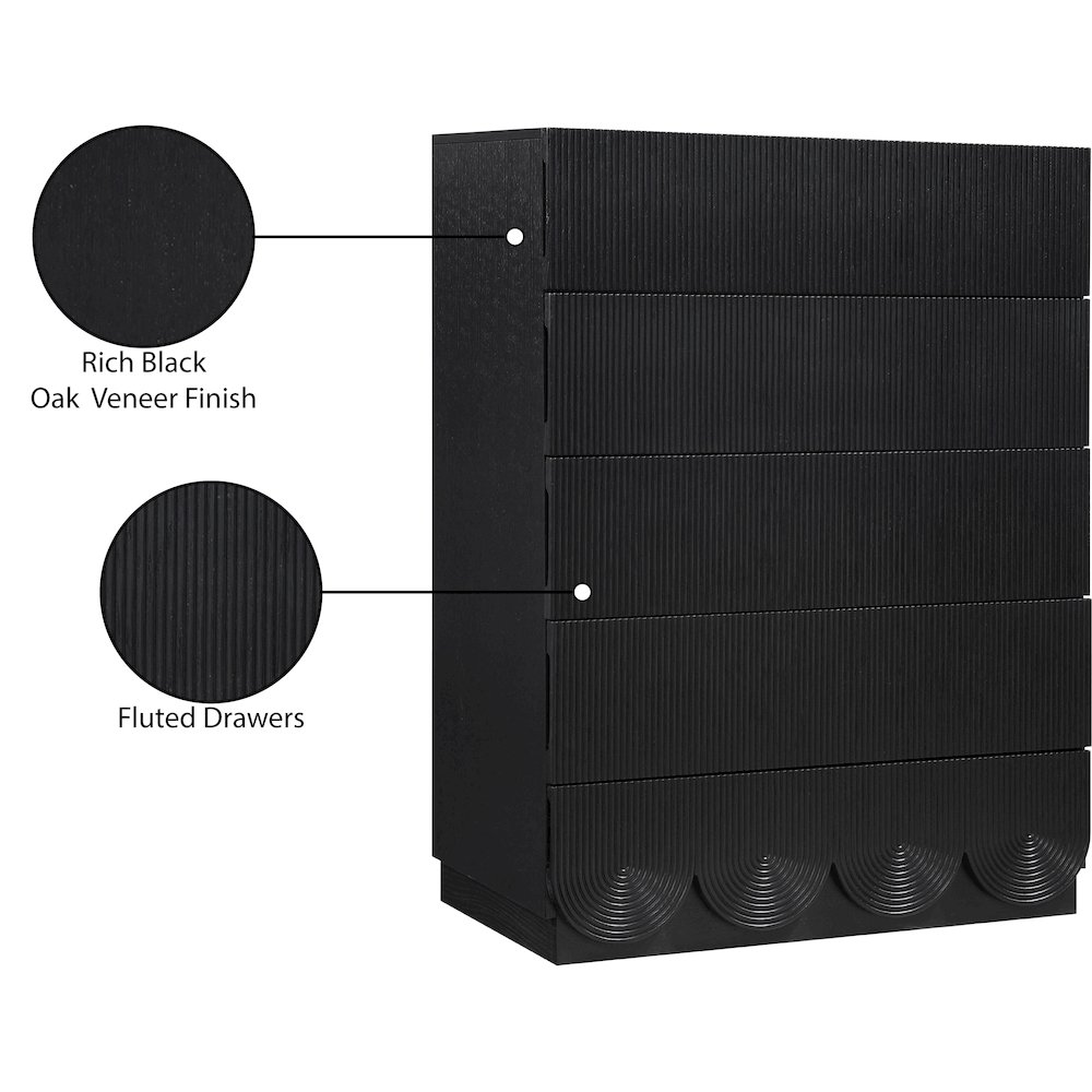 Scallop Black Chest. Picture 9