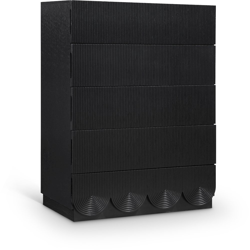 Scallop Black Chest. Picture 1