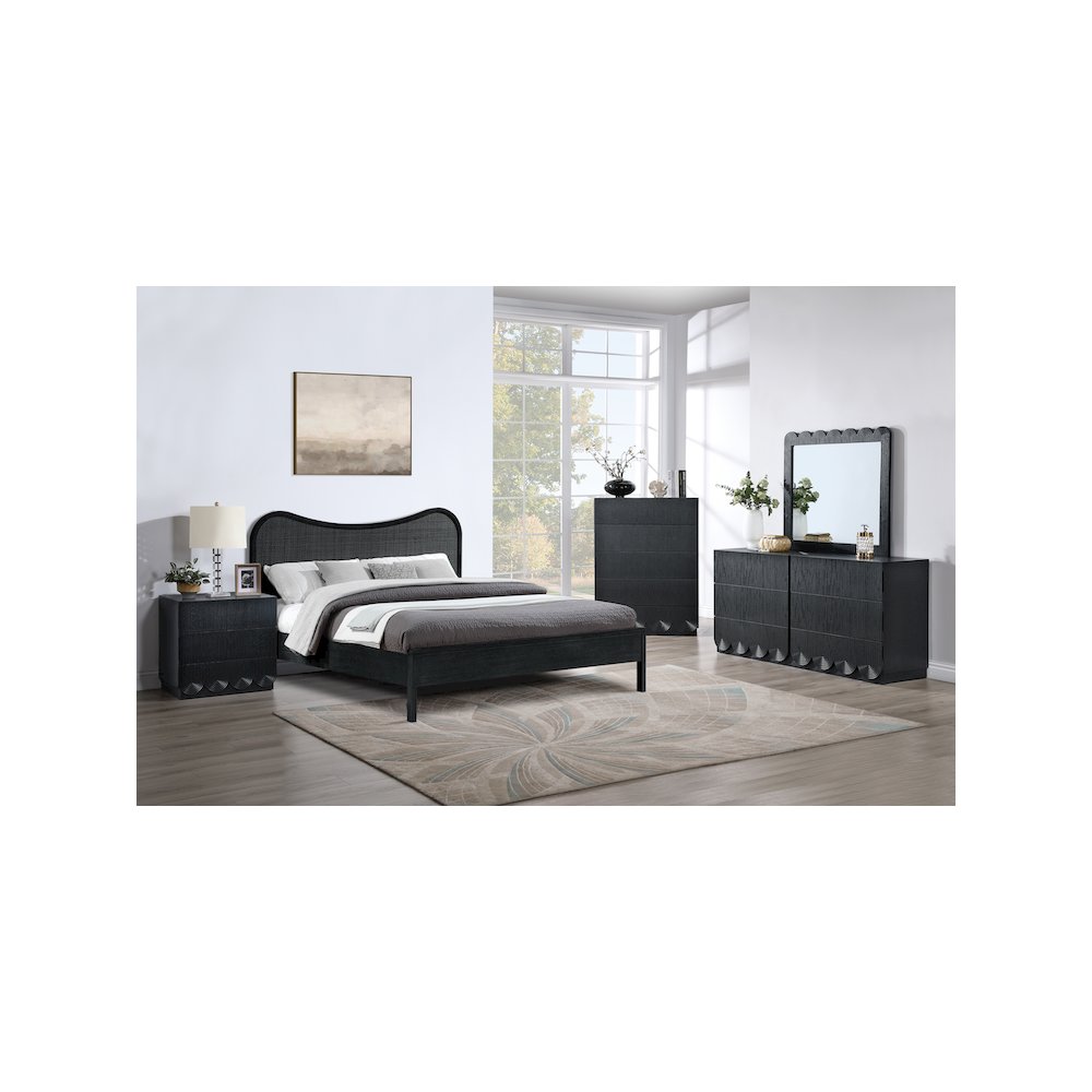 Scallop Black Chest. Picture 7