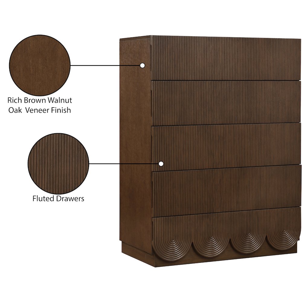 Scallop Brown Chest. Picture 9