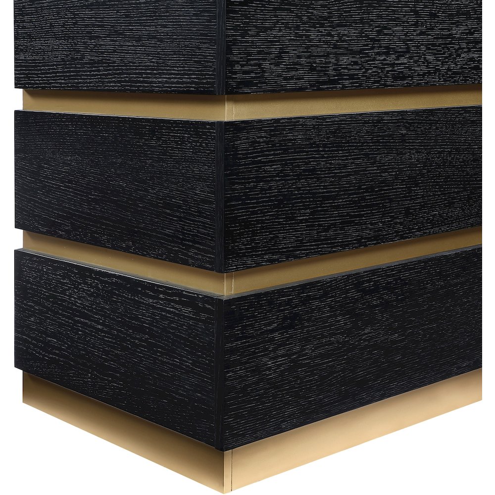Zaylan Black Night Stand. Picture 7