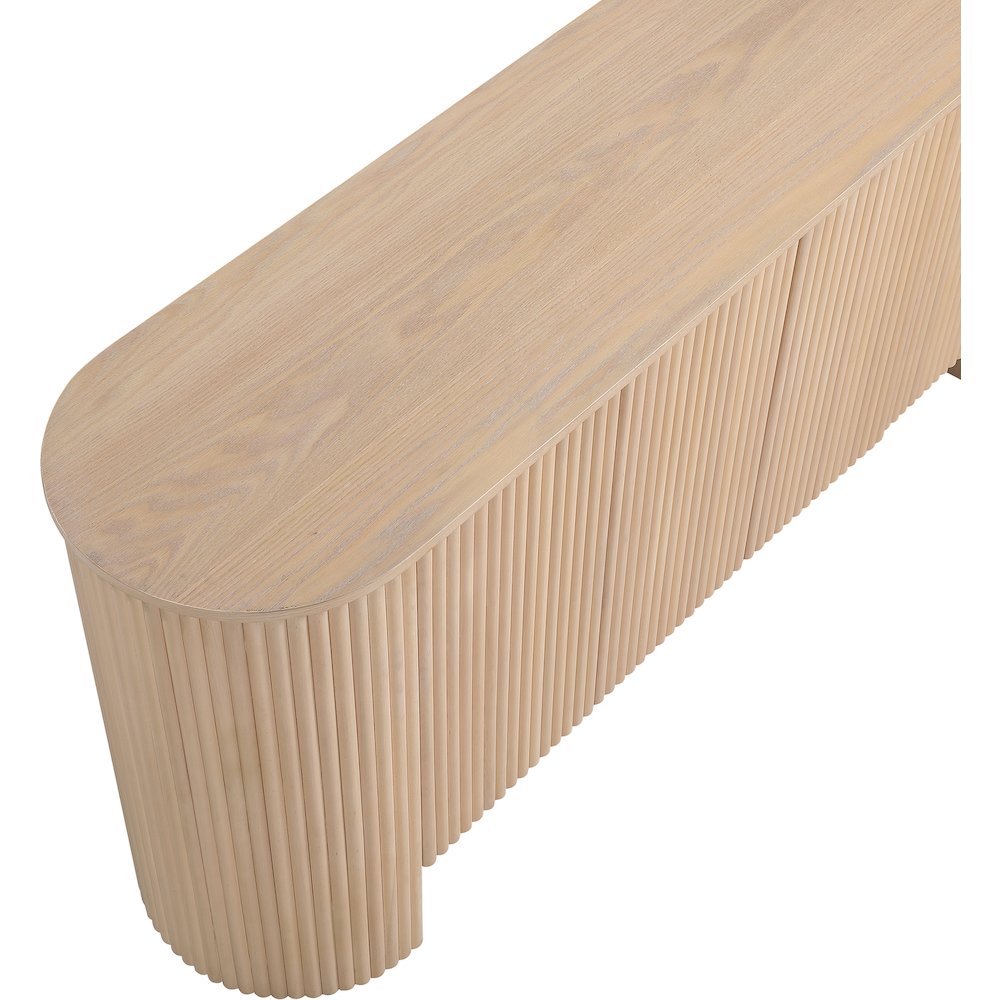 Belinda Oak Sideboard/Buffet. Picture 8