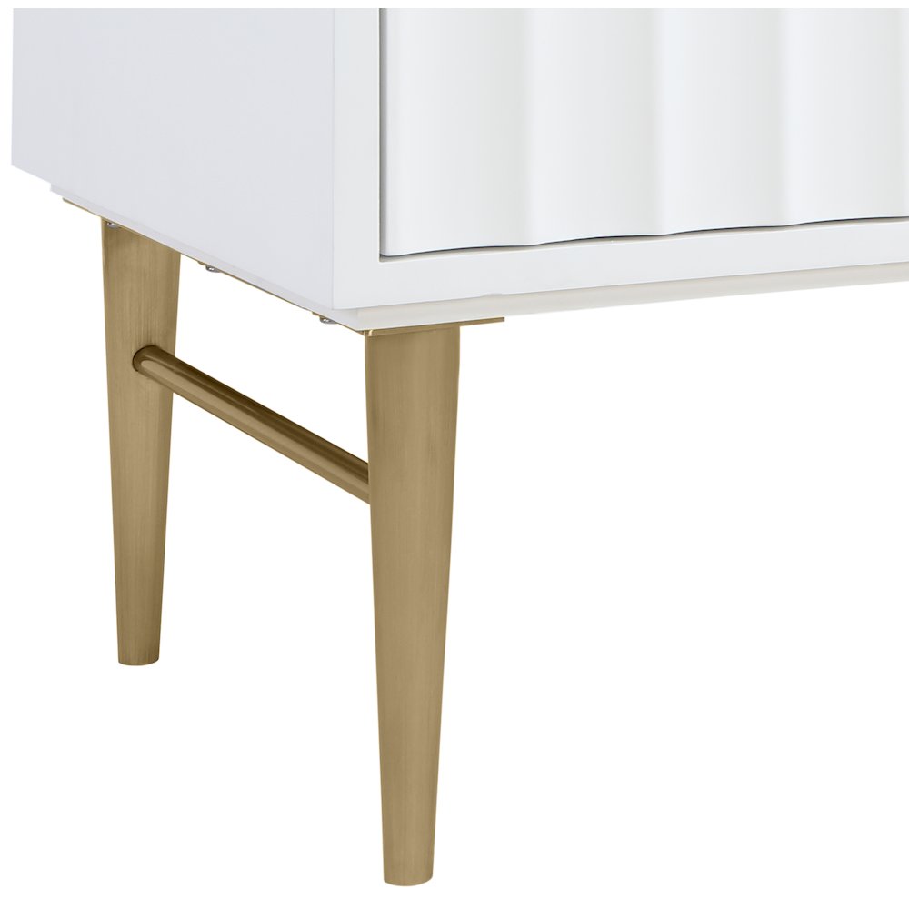 Modernist White Bathroom Vanity. Picture 11