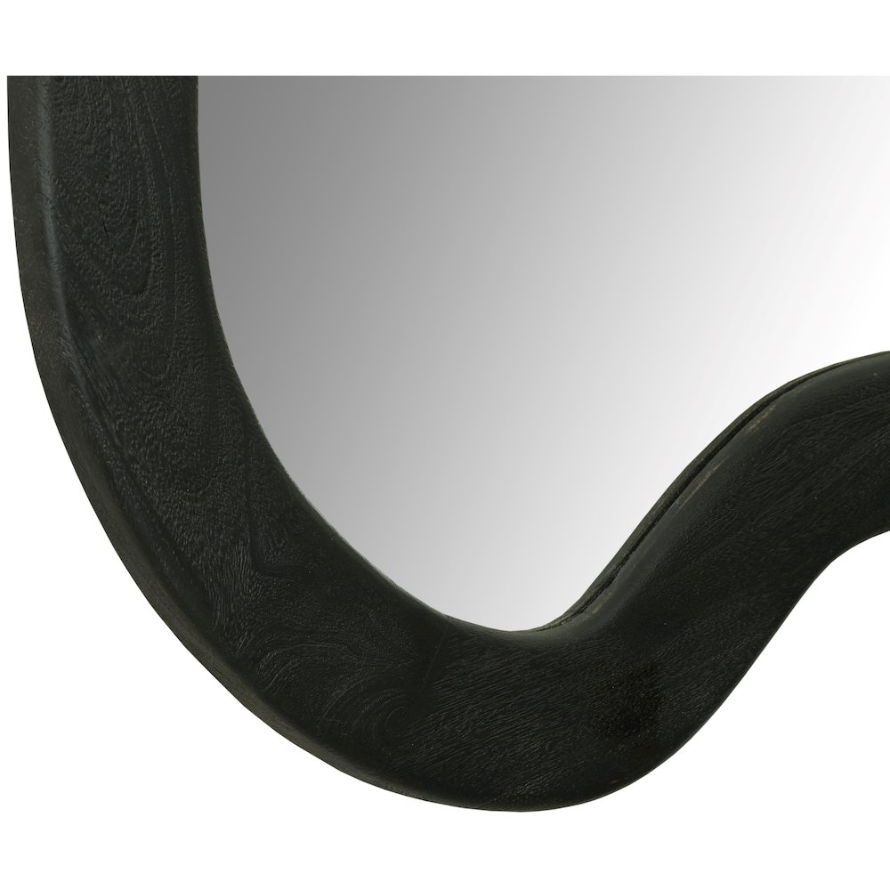 Oblique Black Mirror. Picture 4