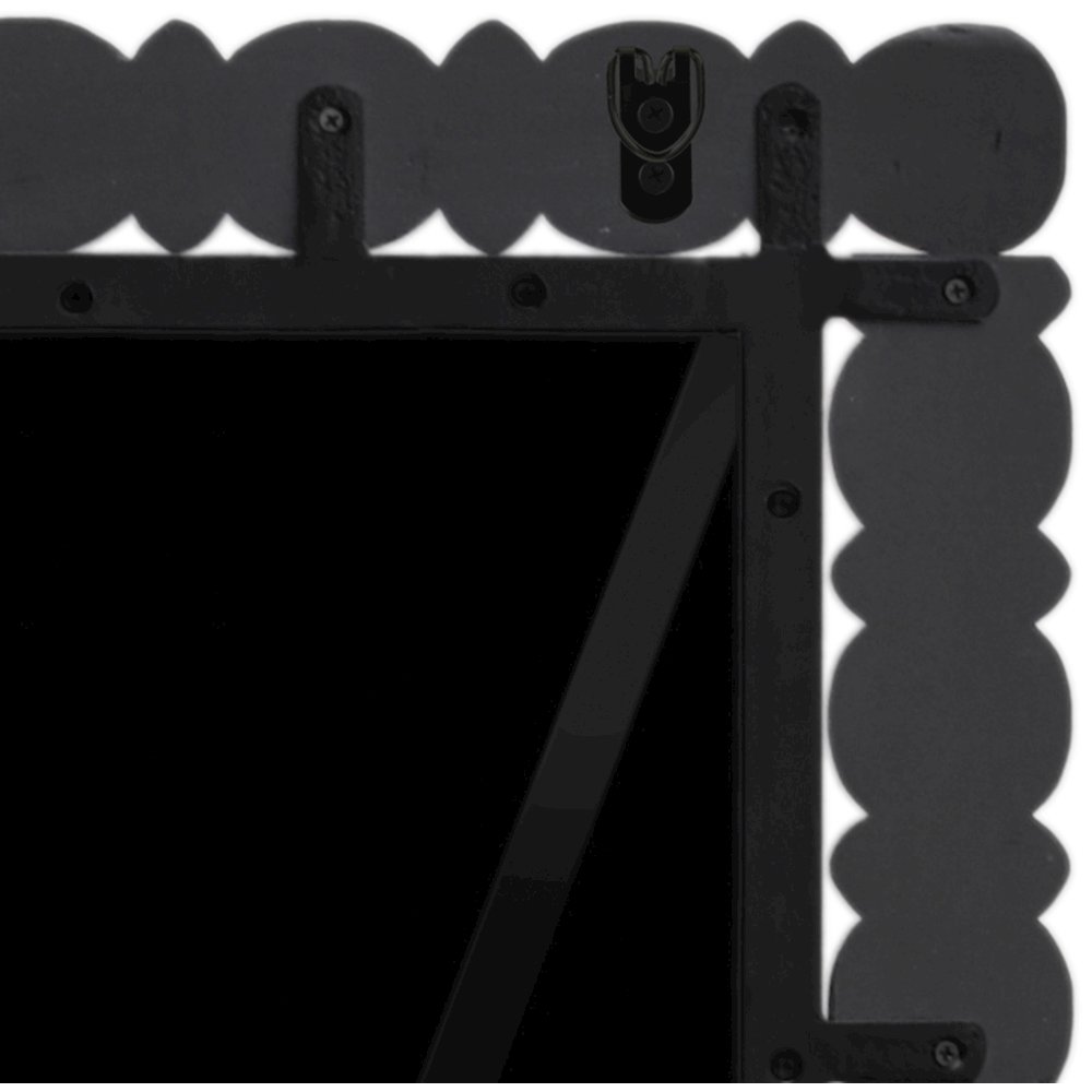 Aubrey Black Mirror. Picture 6