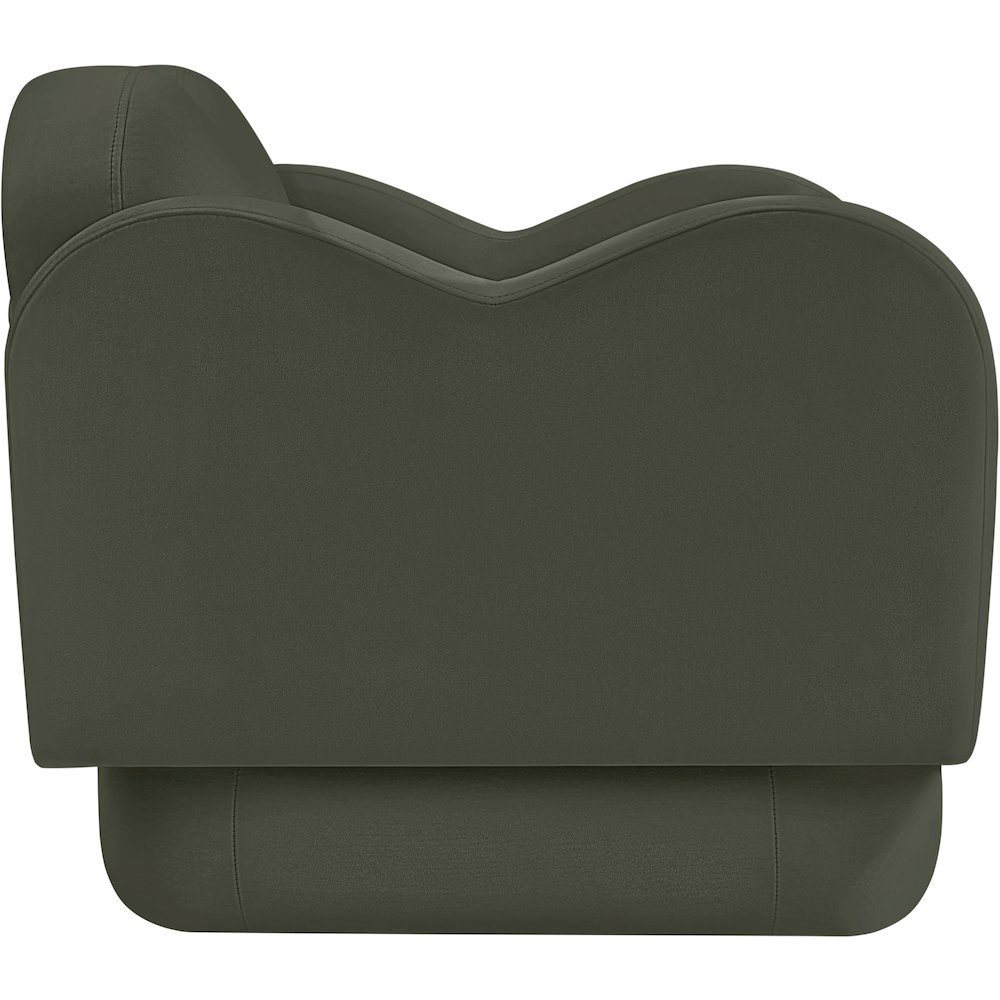 Bloom Green Velvet Chair. Picture 3
