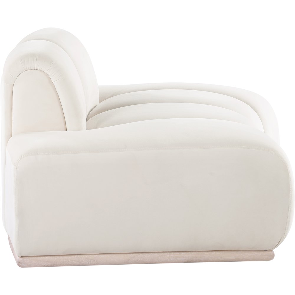 Jace Cream Velvet Chair. Picture 3