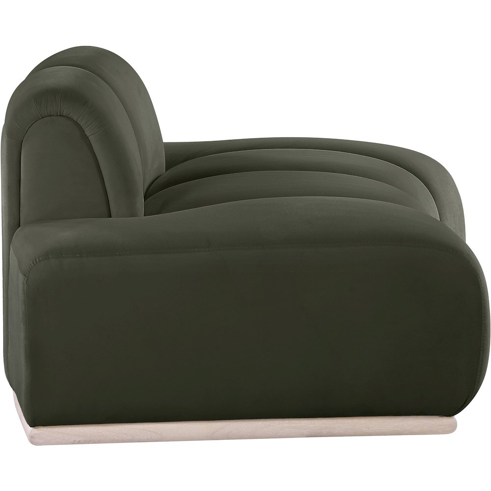 Jace Green Velvet Chair. Picture 3