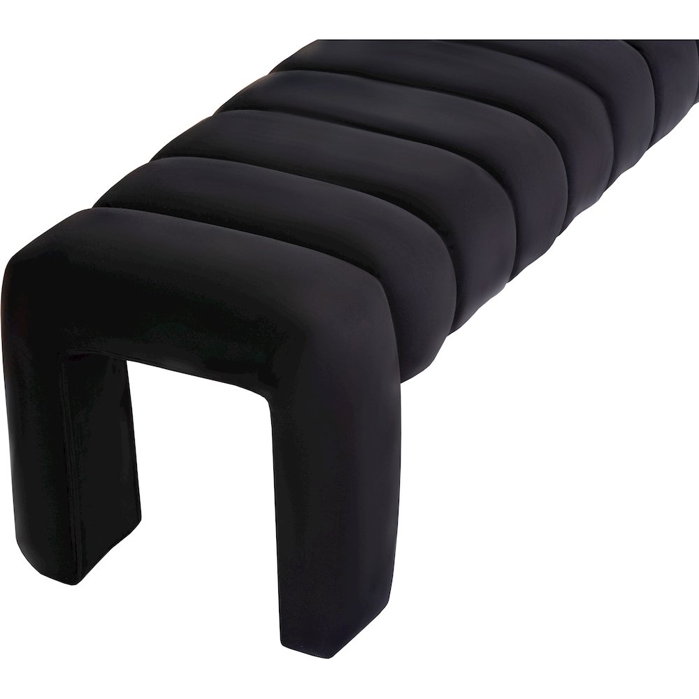 Andaz Black Bench. Picture 4