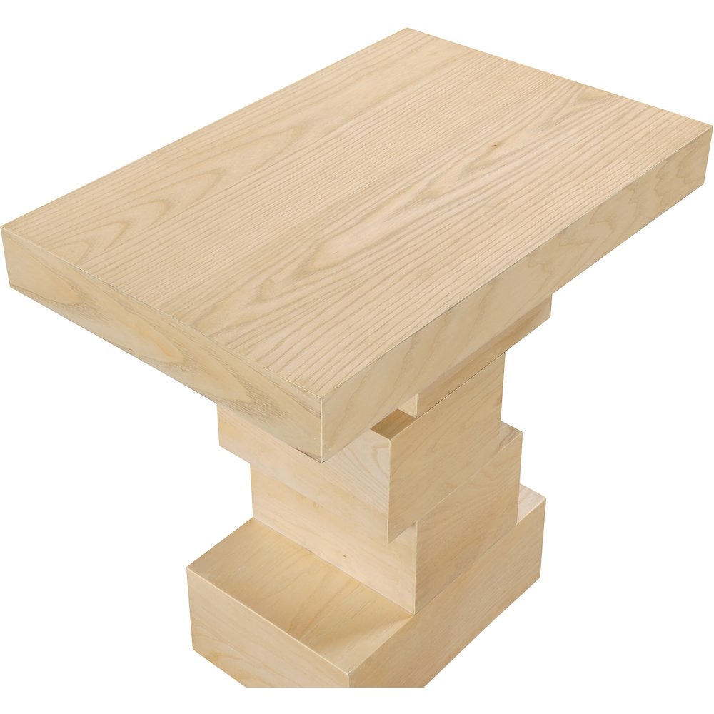 Westmount Natural End Table. Picture 3