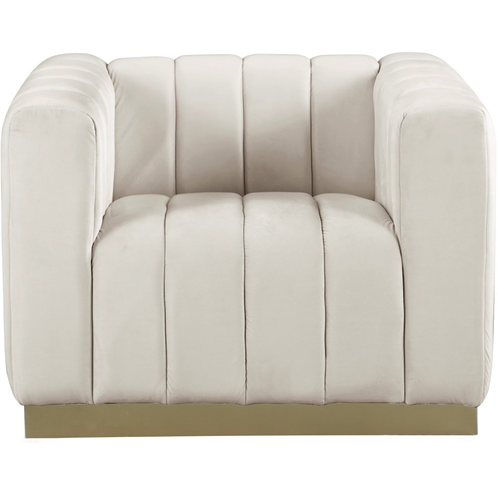 Marlon Cream Velvet Chair. Picture 3
