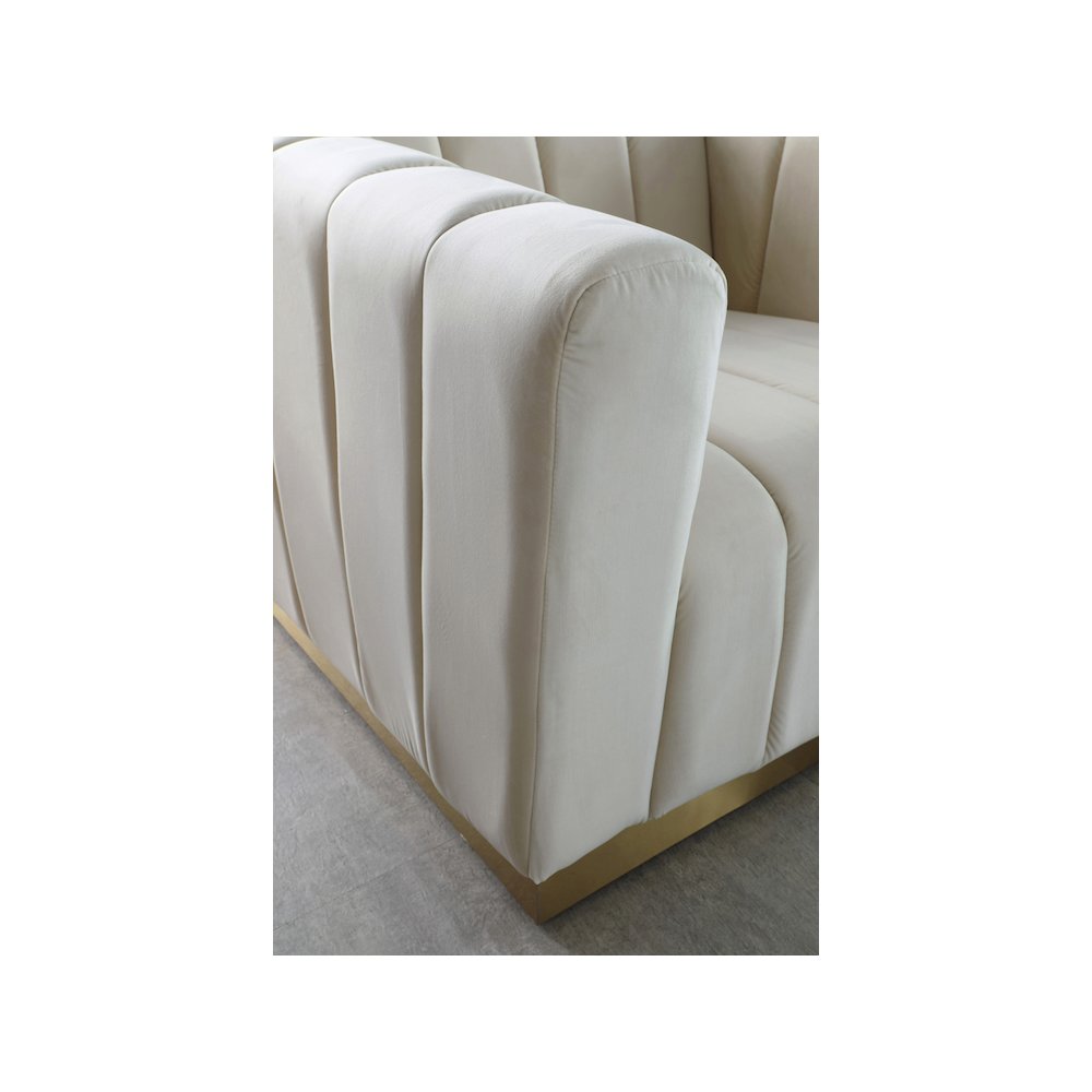 Marlon Cream Velvet Chair. Picture 4