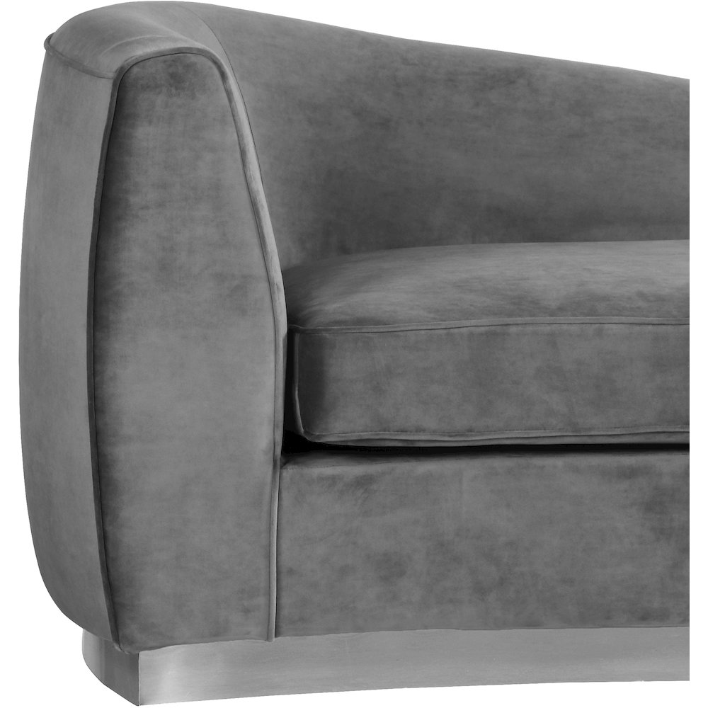 Julian Grey Velvet Chaise. Picture 3