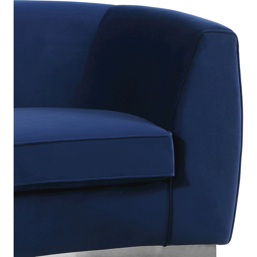 Julian Navy Velvet Chair. Picture 4