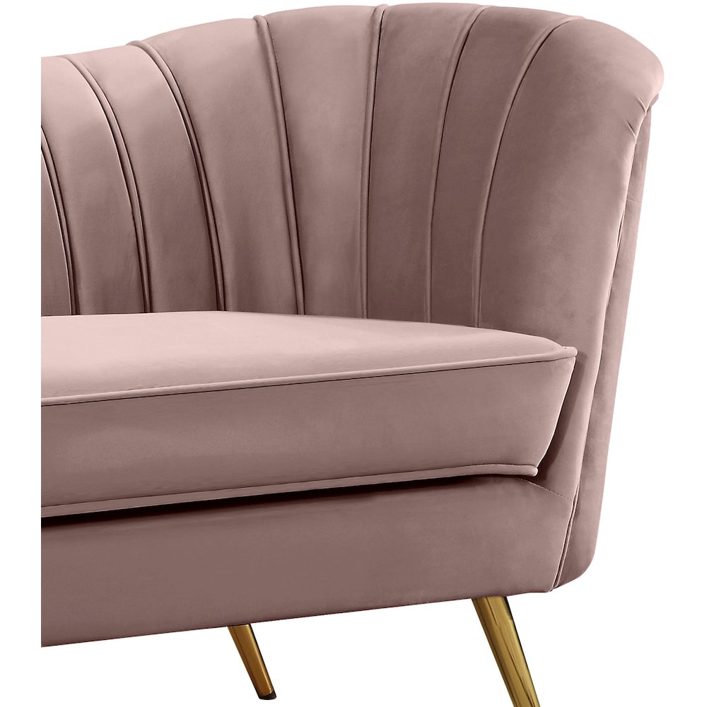 Margo Pink Velvet Chair. Picture 3