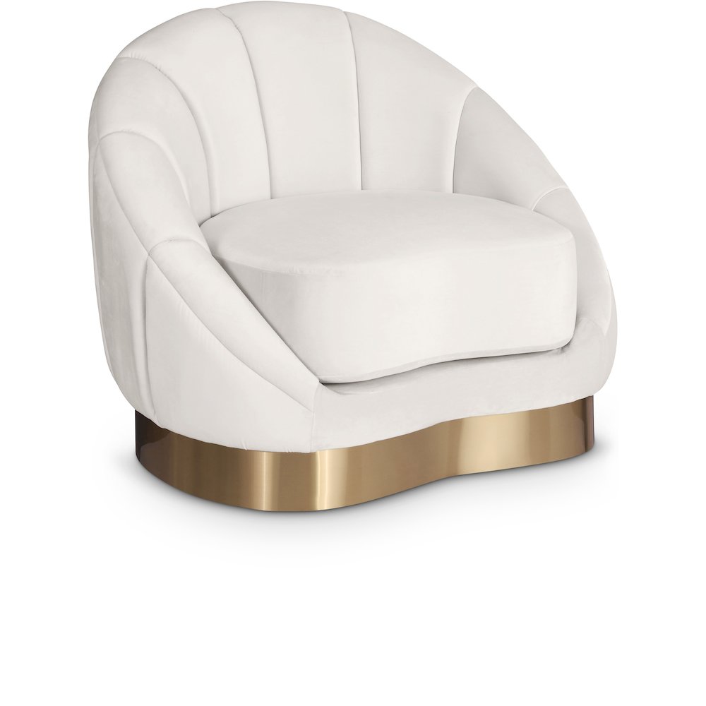 Shelly Cream Velvet Chair. Picture 1