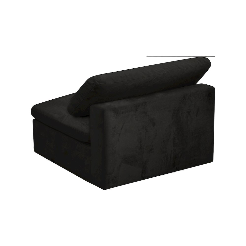 Cozy Black Velvet Chair. Picture 3