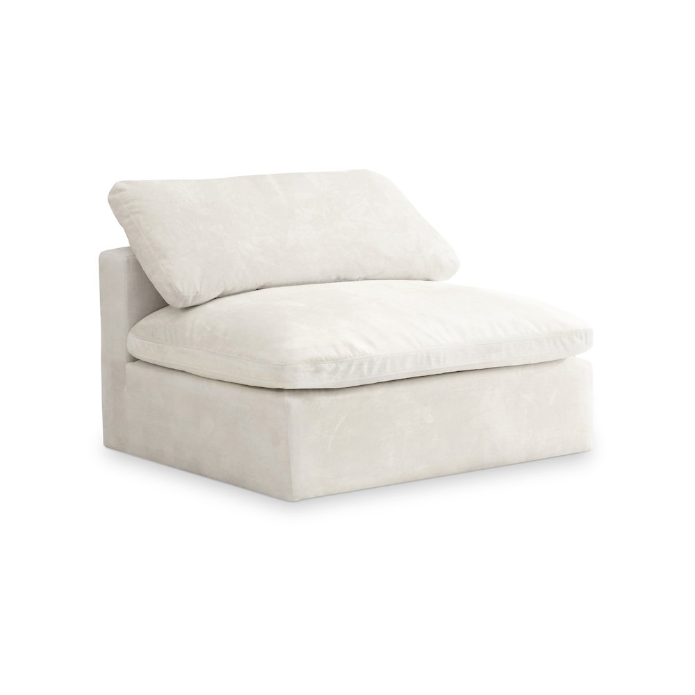 Cozy Cream Velvet Chair. Picture 1