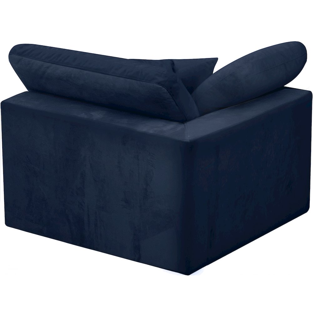 Cozy Navy Velvet Chair. Picture 2