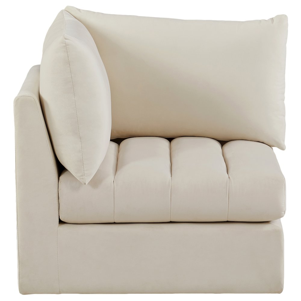 Jacob Cream Velvet Corner. Picture 4