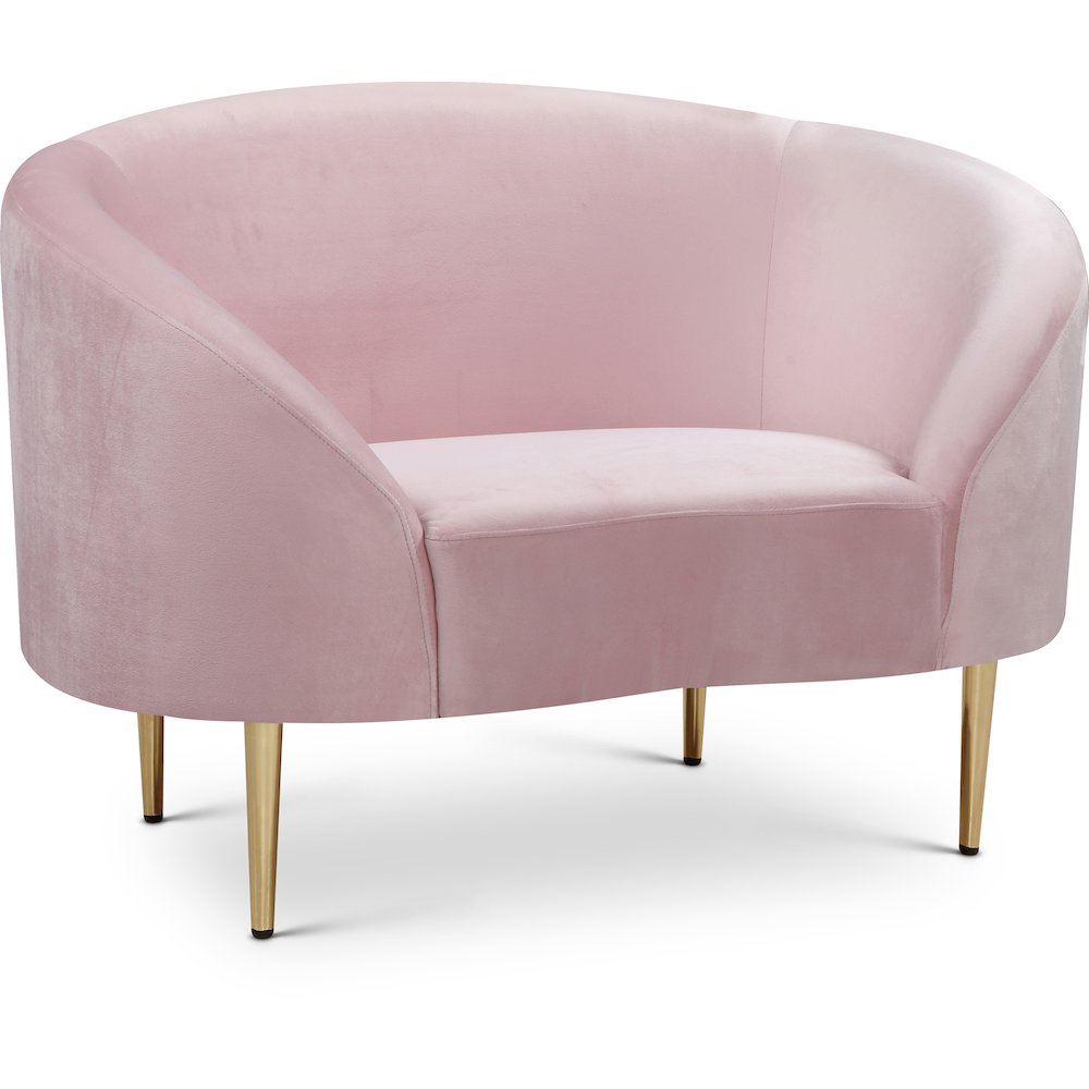 Ritz Pink Velvet Chair. Picture 1