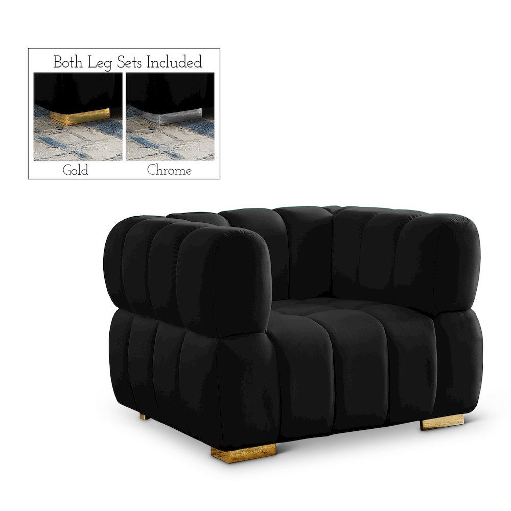 Gwen Black Velvet Chair. Picture 1