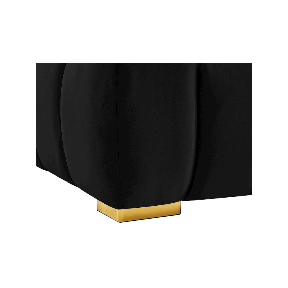 Gwen Black Velvet Chair. Picture 11