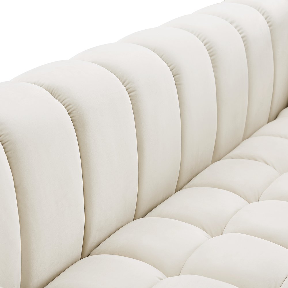 Gwen Cream Velvet Chair. Picture 7