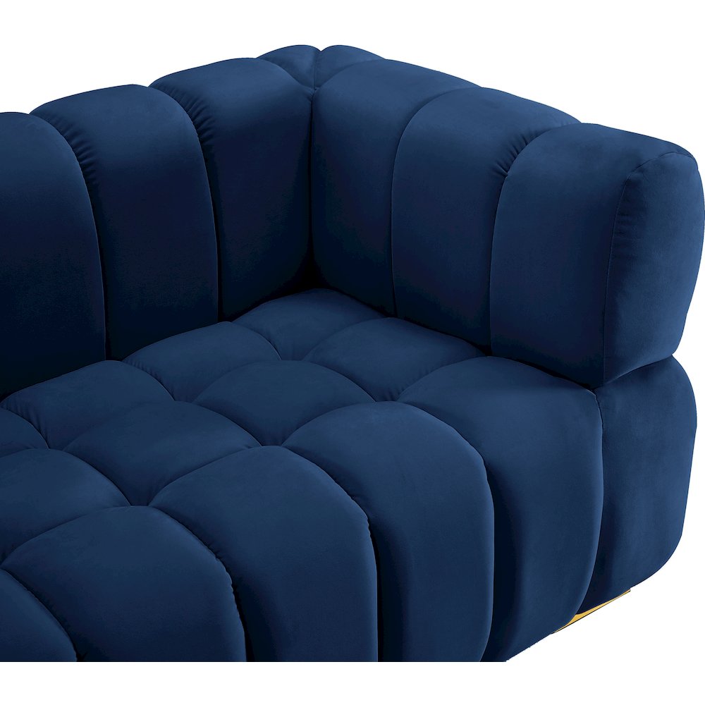 Gwen Navy Velvet Loveseat. Picture 8