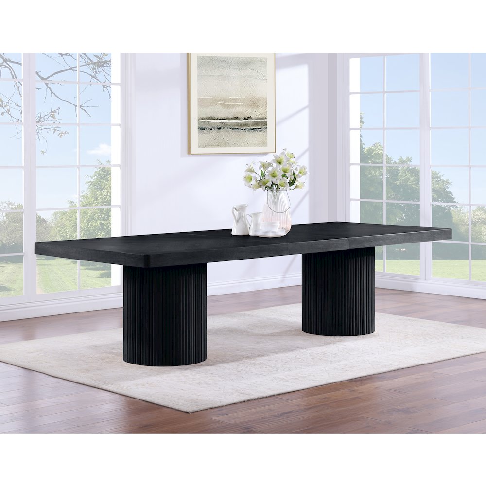 Belinda Black Dining Table. Picture 2