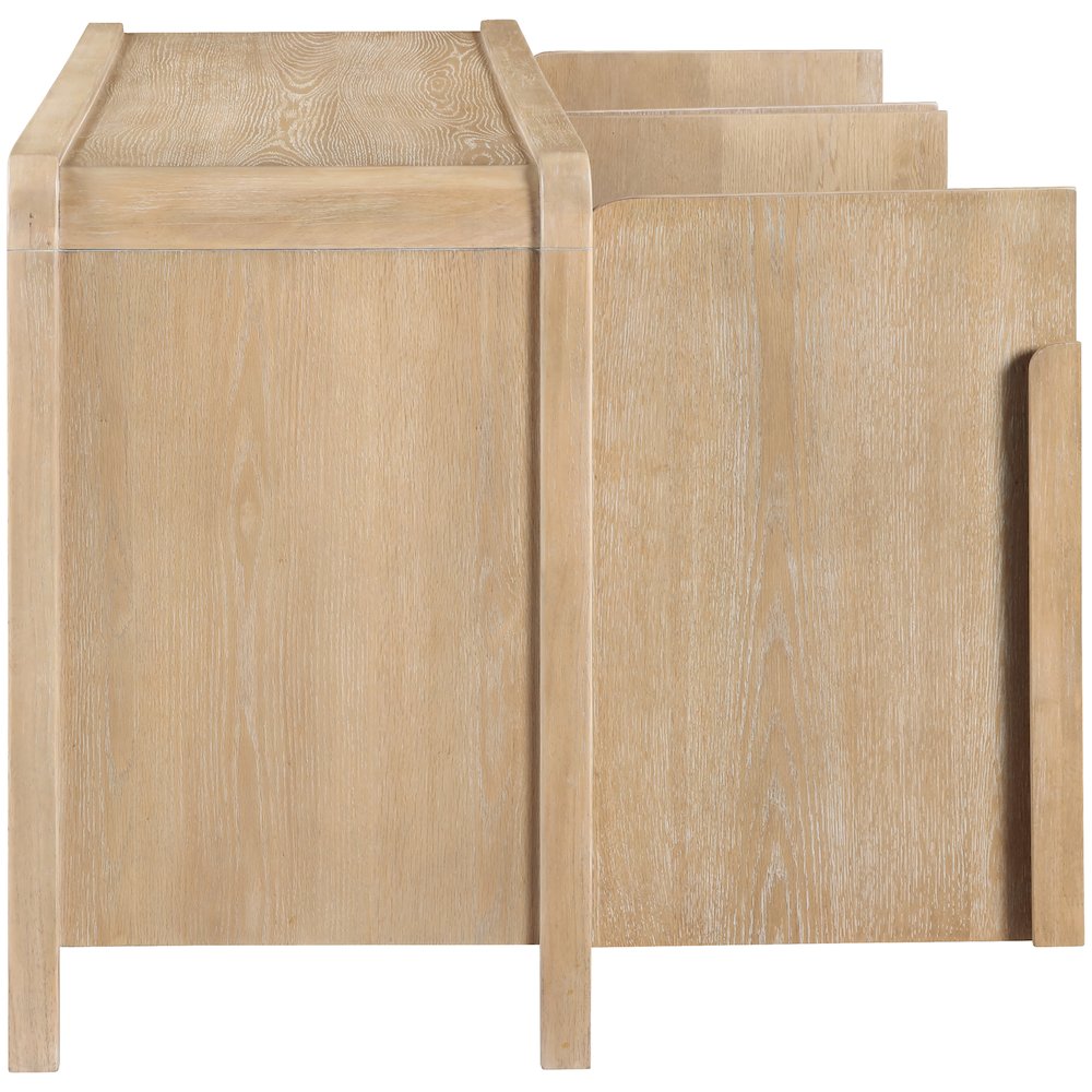 Harmony Natural Oak Veneer Rubberwood Sideboard/Buffet. Picture 5