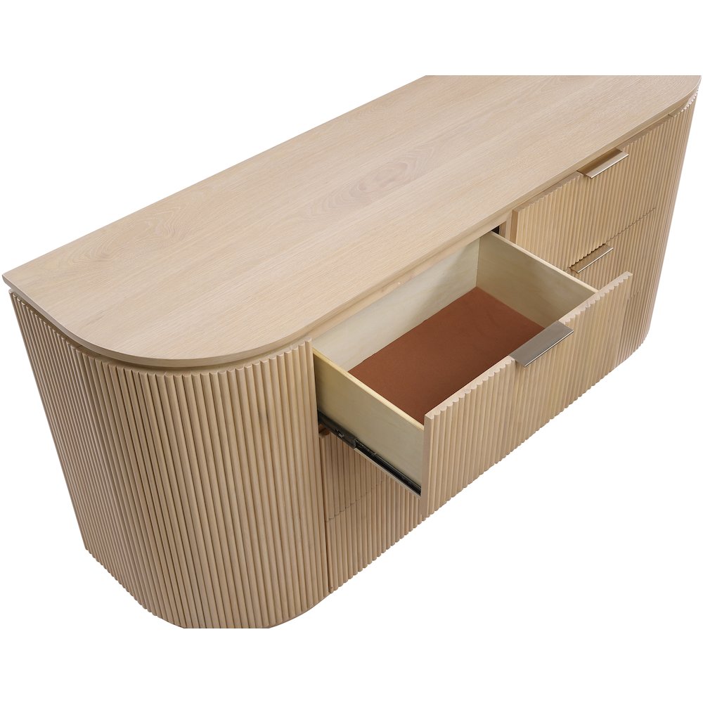 Astrid Natural Solid Wood And Oak Veneer Dresser. Picture 10