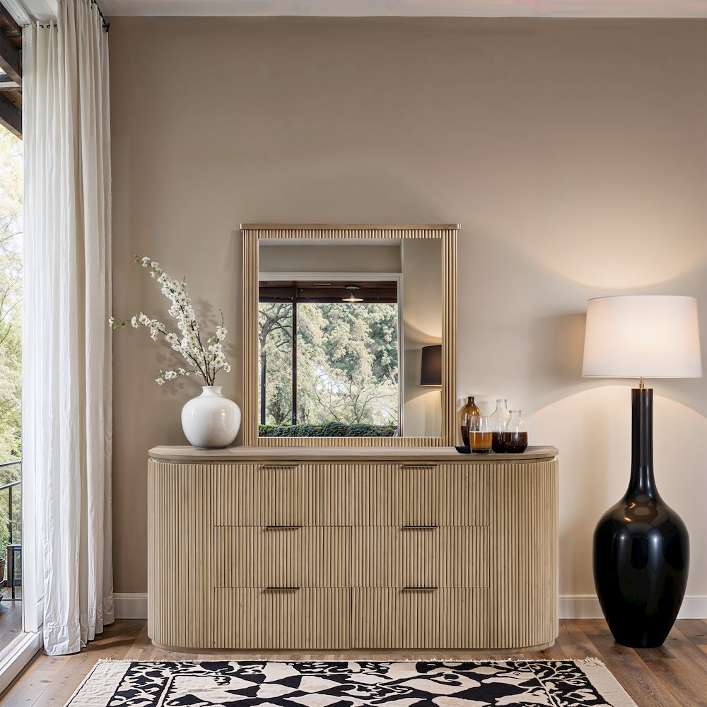 Astrid Natural Solid Wood And Oak Veneer Dresser. Picture 7