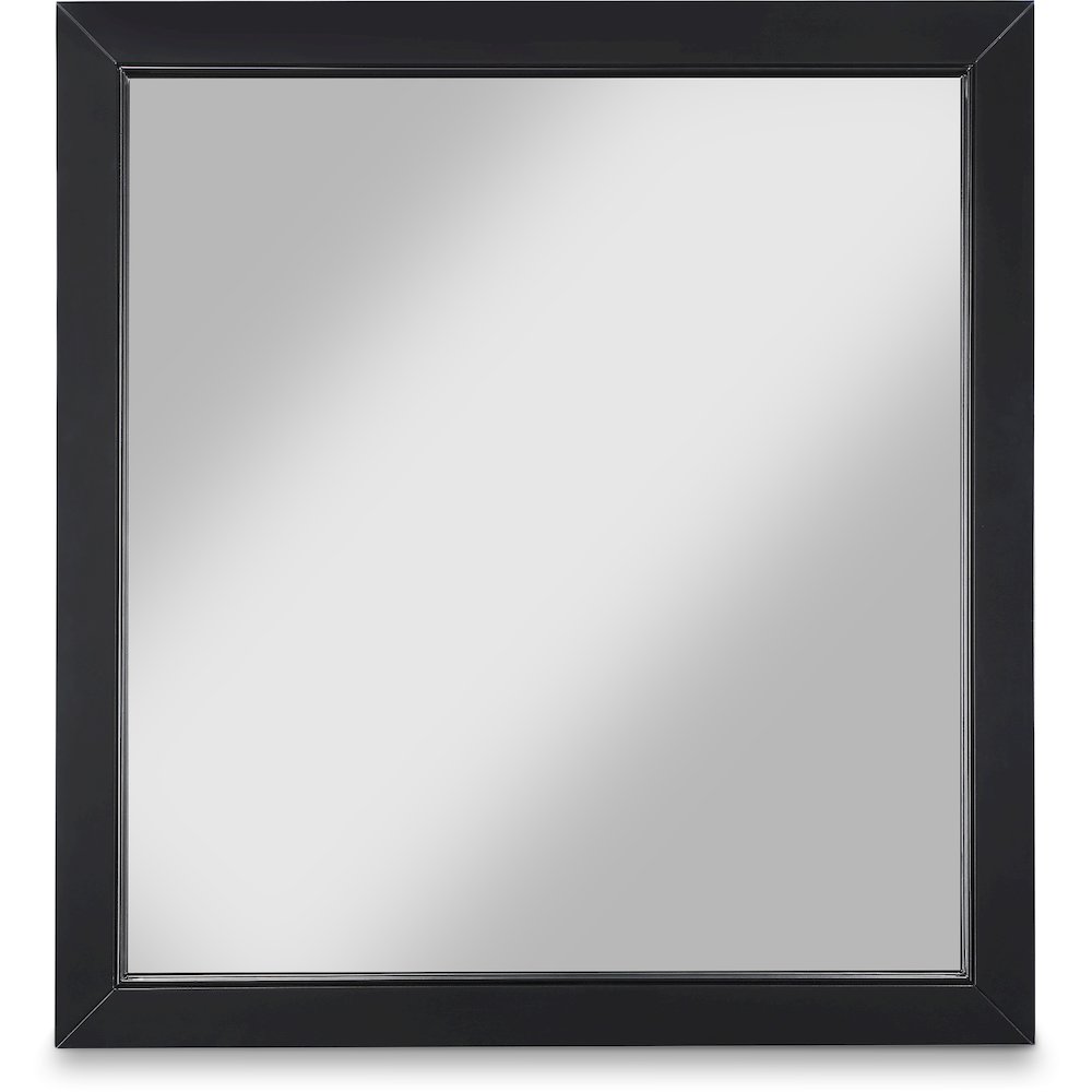 Marisol Black Mirror. Picture 1
