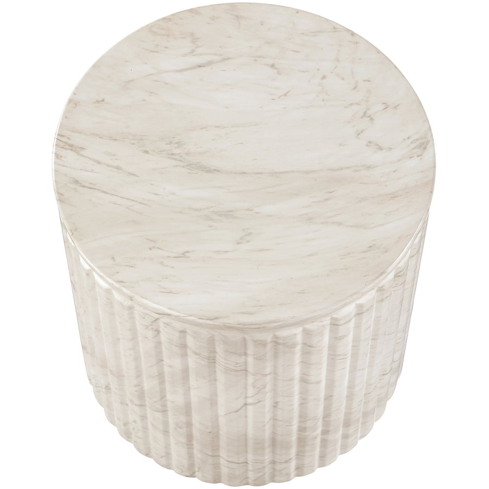 Catania White Concrete Indoor/Outdoor End Table. Picture 4
