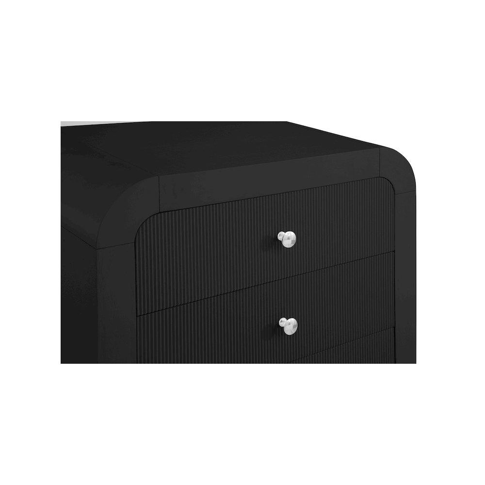 Artisto Black Chest. Picture 14