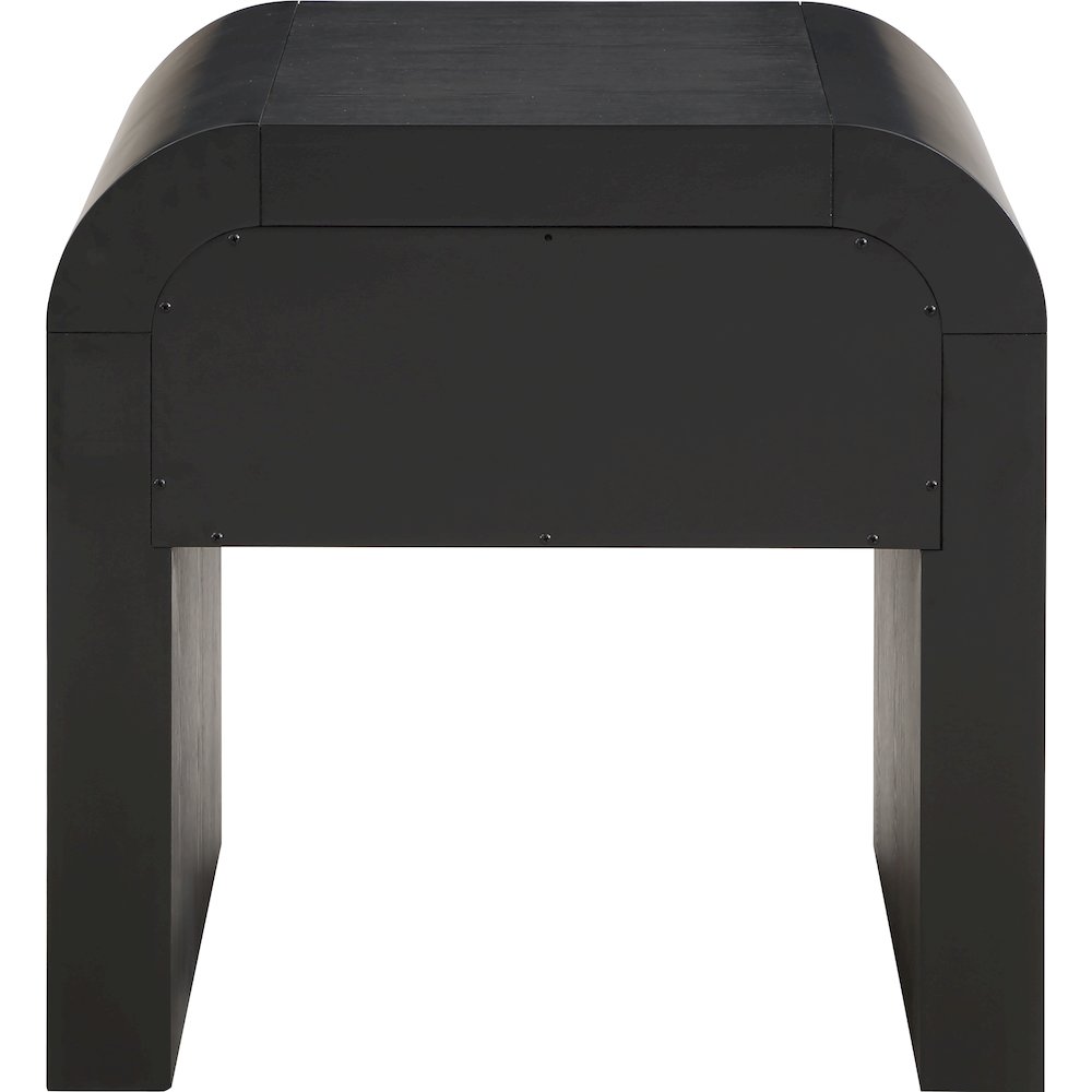 Artisto Black End Table. Picture 8