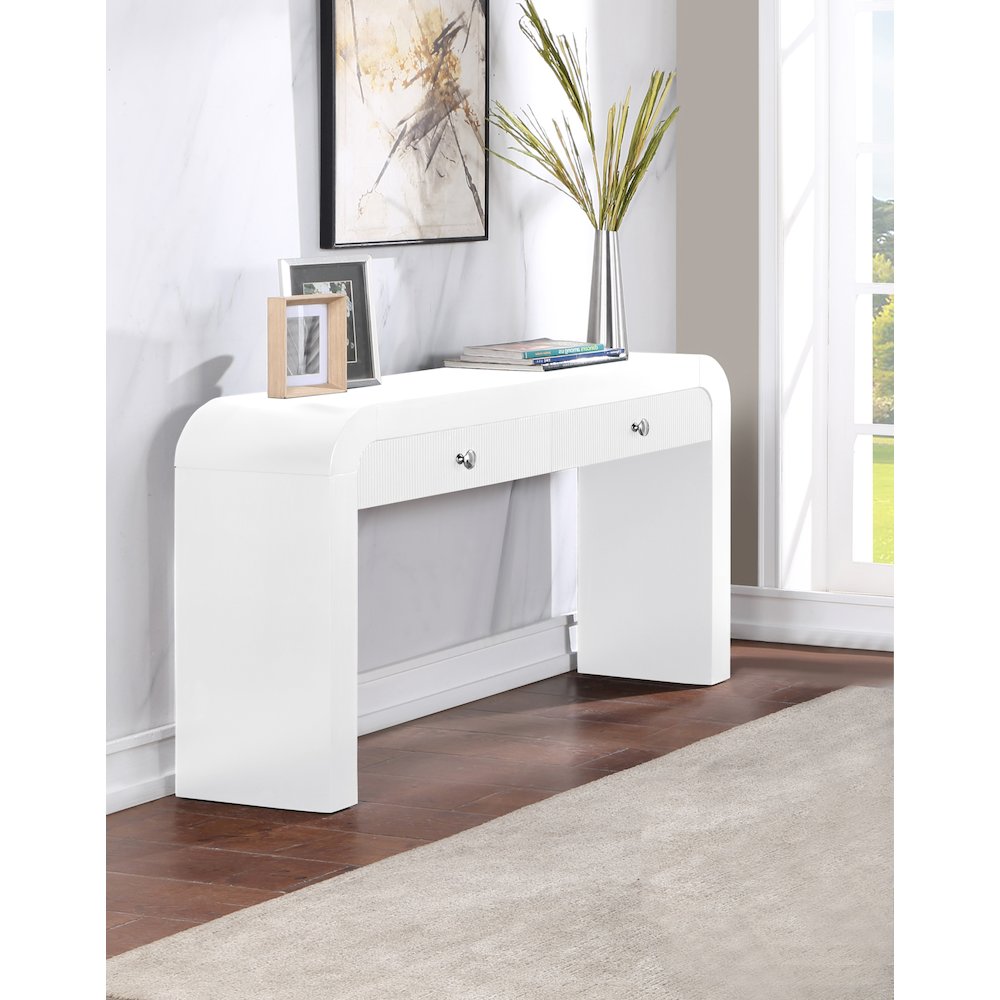 Artisto White Console Table. Picture 3