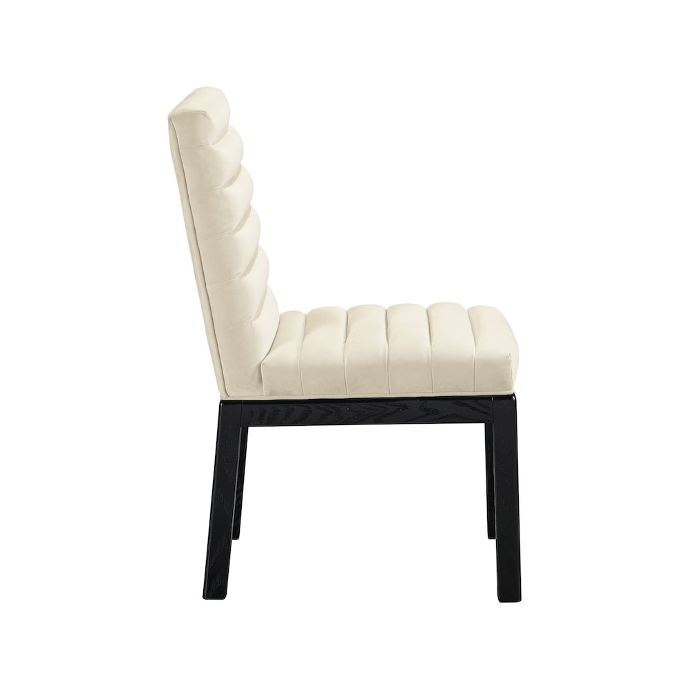 Evelyn Cream Velvet Dining Chair. Picture 3