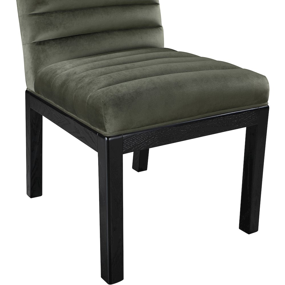 Evelyn Green Velvet Dining Chair. Picture 5