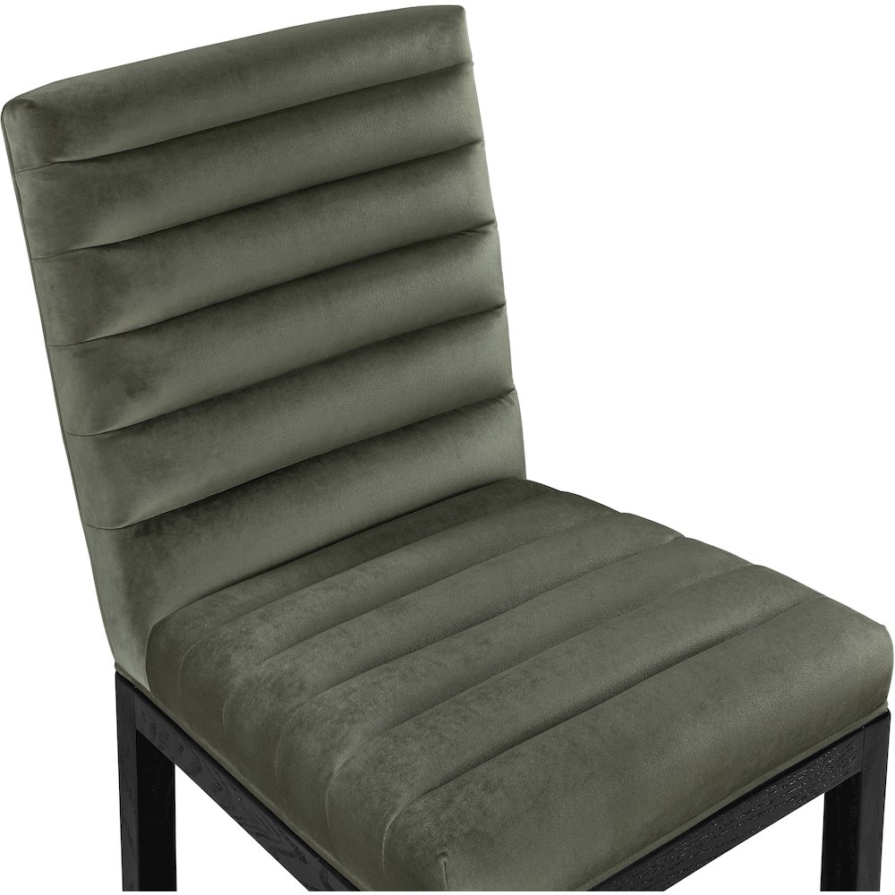 Evelyn Green Velvet Dining Chair. Picture 6