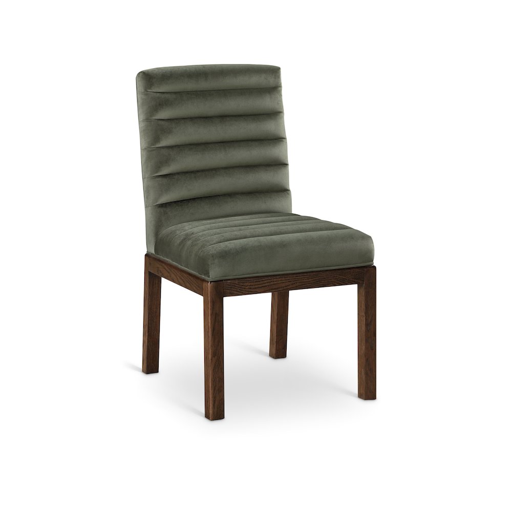 Evelyn Green Velvet Dining Chair. Picture 1