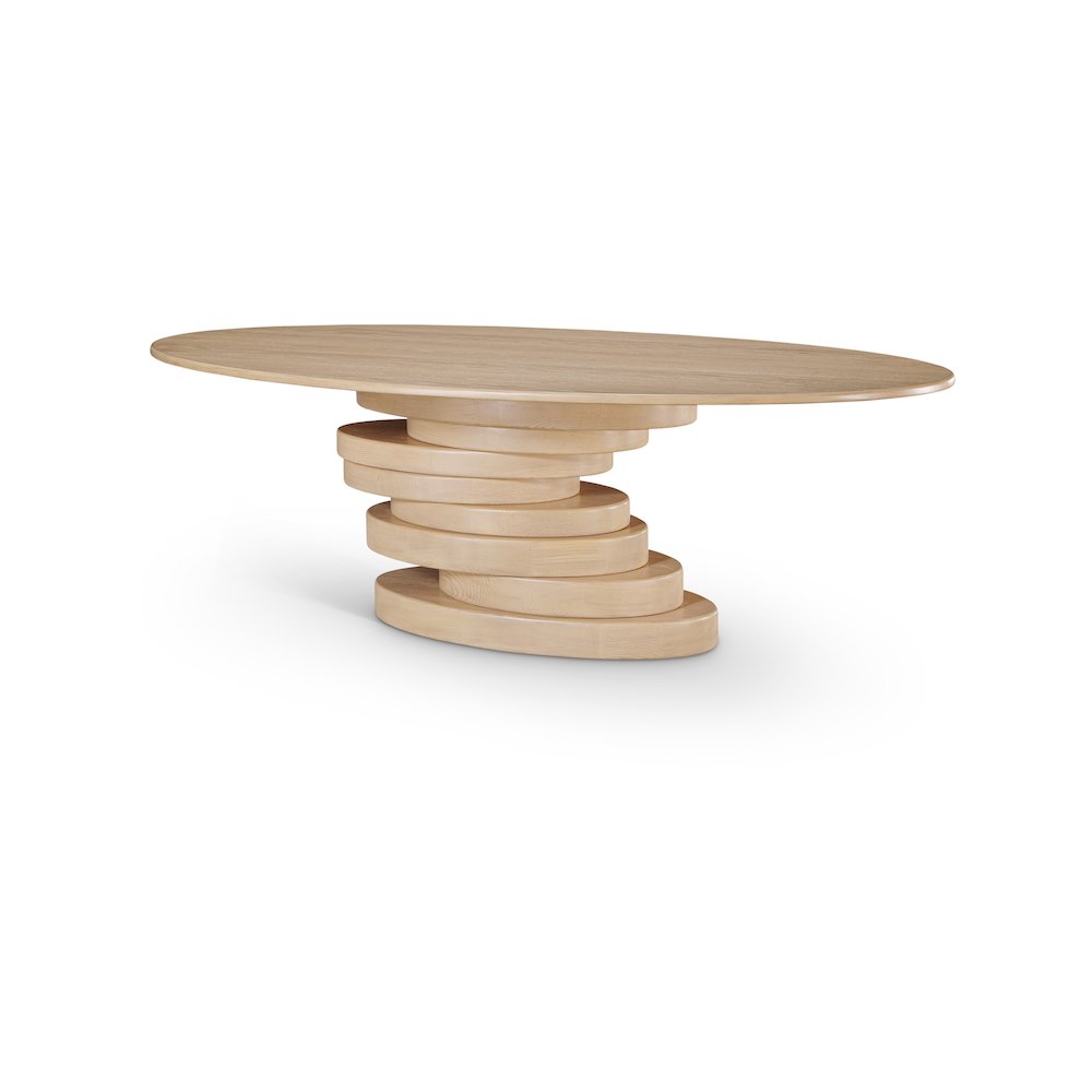 Moriah Oak Dining Table. Picture 1