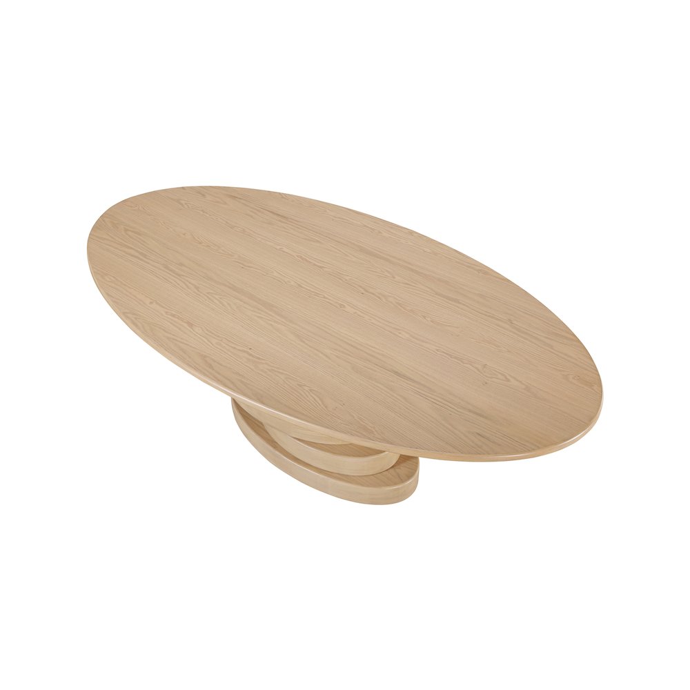 Moriah Oak Dining Table. Picture 4
