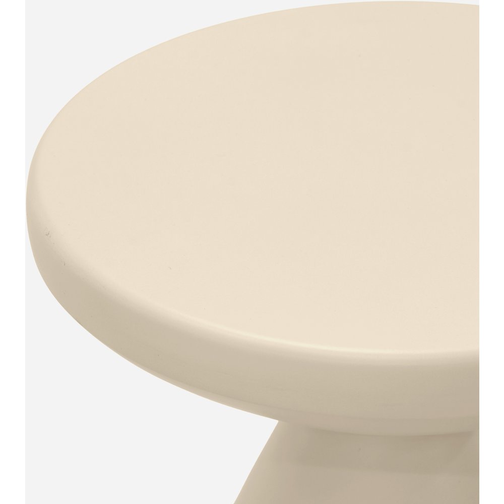 Anika Cream Iron End Table. Picture 3