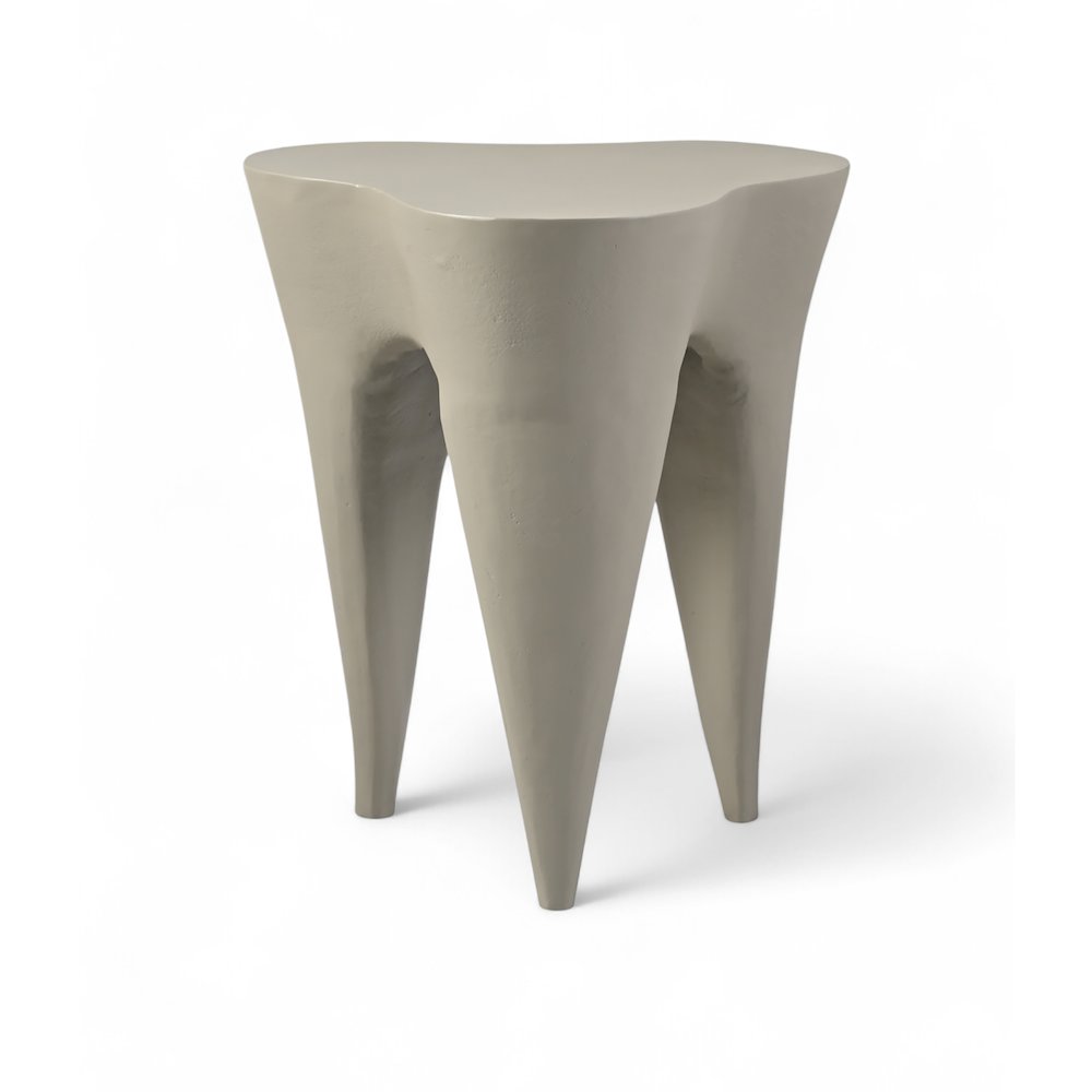Bourges Taupe Aluminum End Table, Taupe. Picture 1