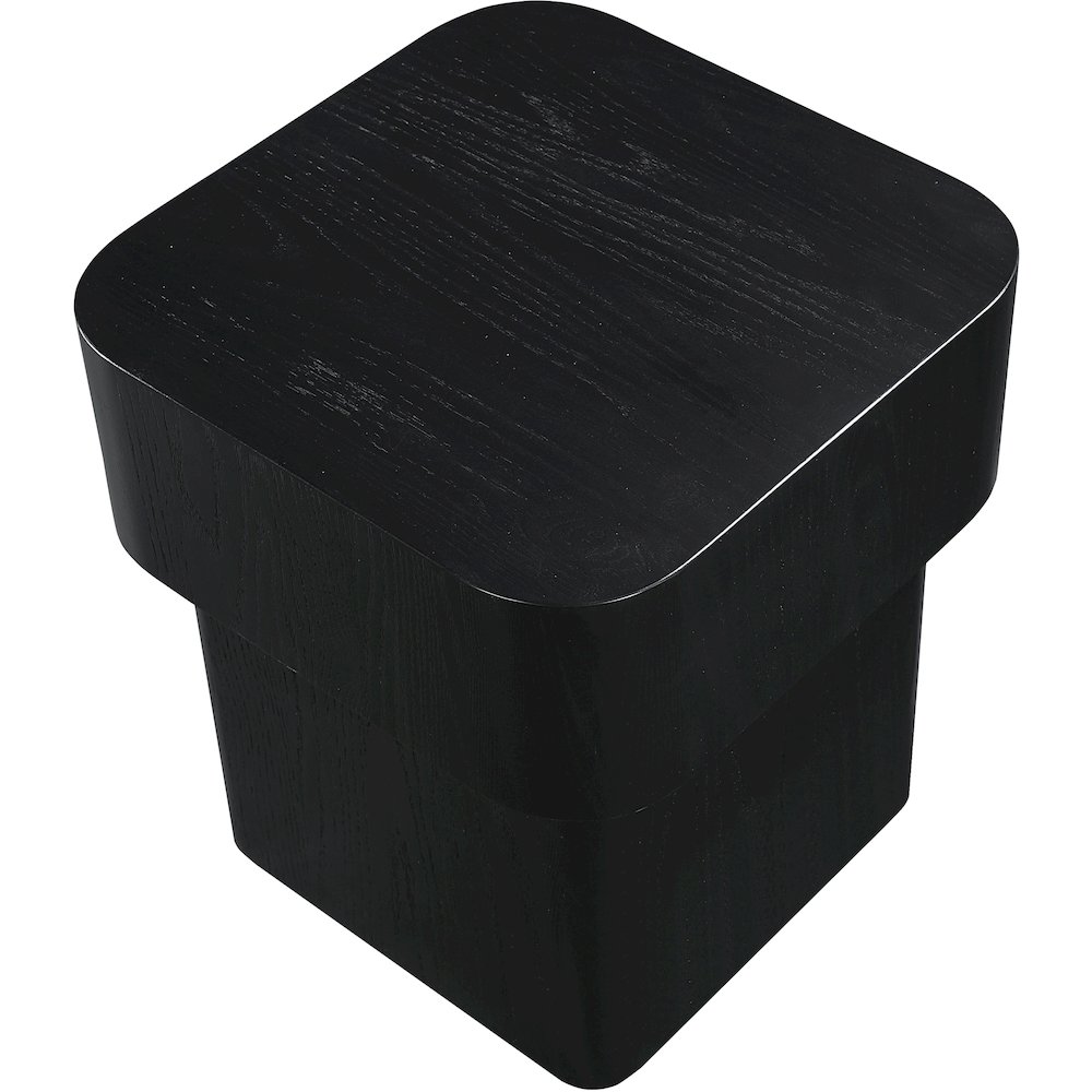 Oakmont Black End Table. Picture 4