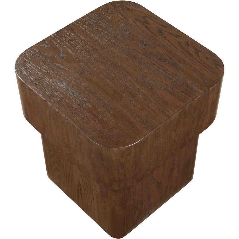Oakmont Brown End Table. Picture 4