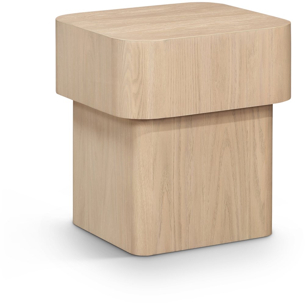 Oakmont Natural End Table. Picture 1